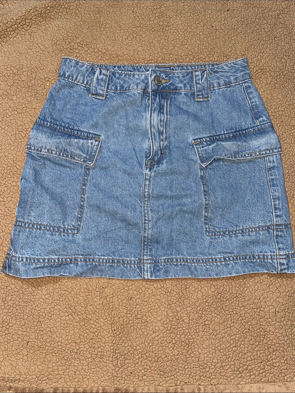 Classic Blue Denim Mini Skirt - Casual Utility Style